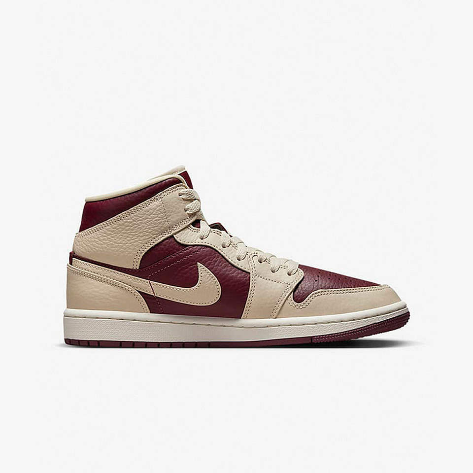 耐克airjordan1aj1酒红阴阳鸳鸯复古中高帮篮球鞋