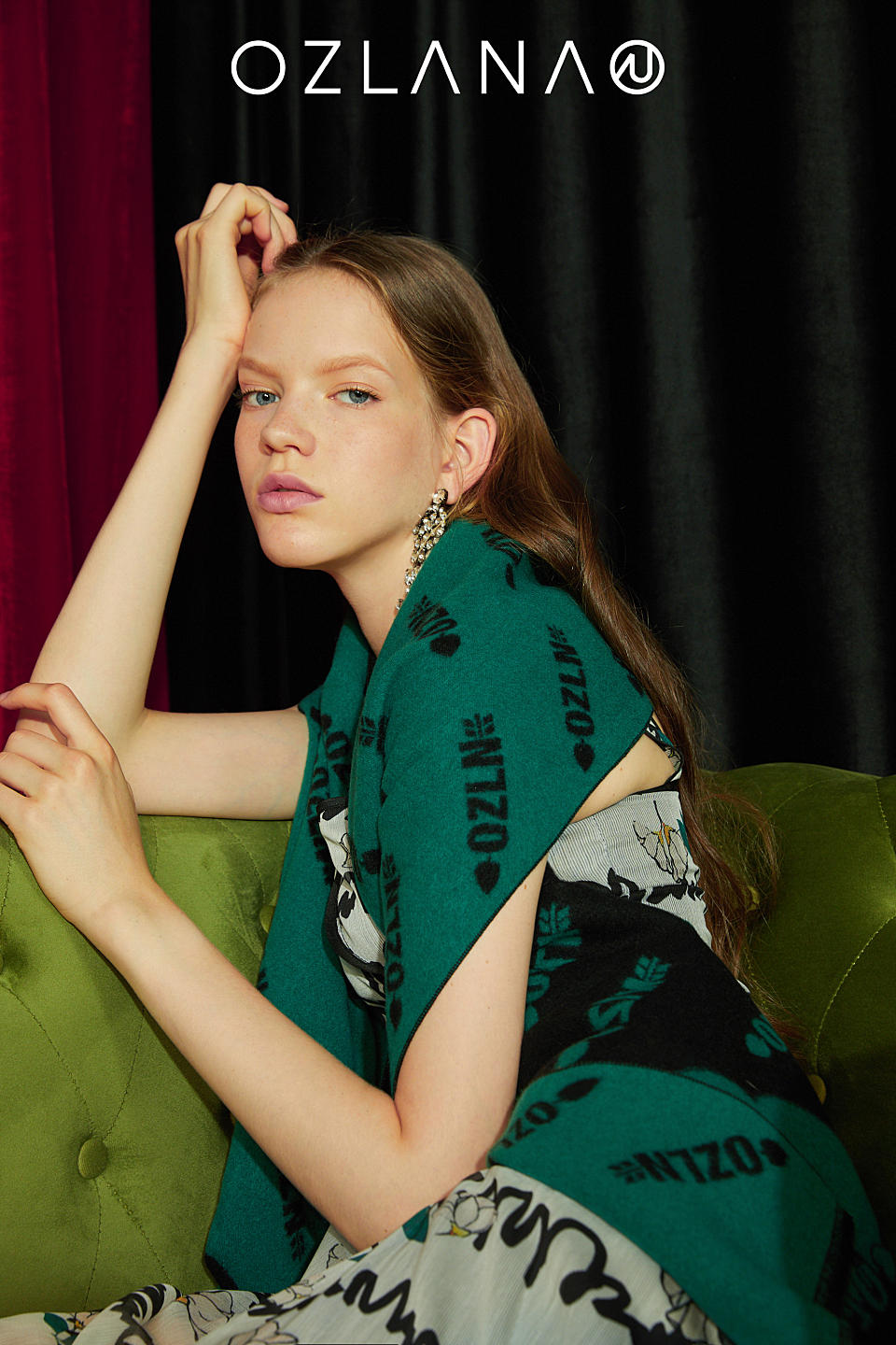 【女款】 ozlana明星同款卡通围巾联名款萌宠羊毛围巾冬季百搭披肩