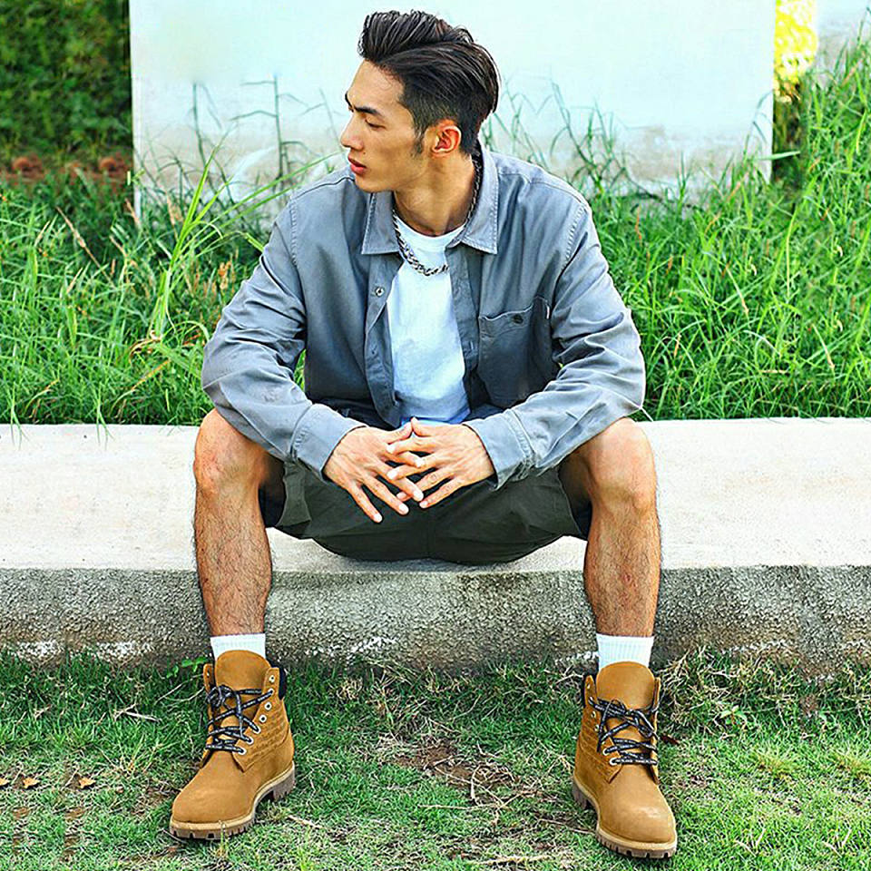 男款运动鞋户外耐磨大黄靴时尚工装靴马丁靴休闲鞋